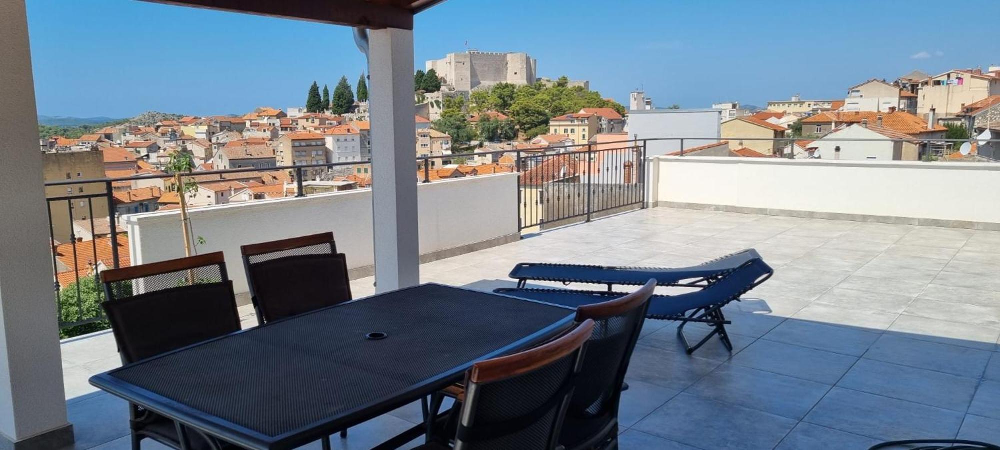 Apartman Bebe In Old Town- With Free Parking Šibenik Eksteriør bilde